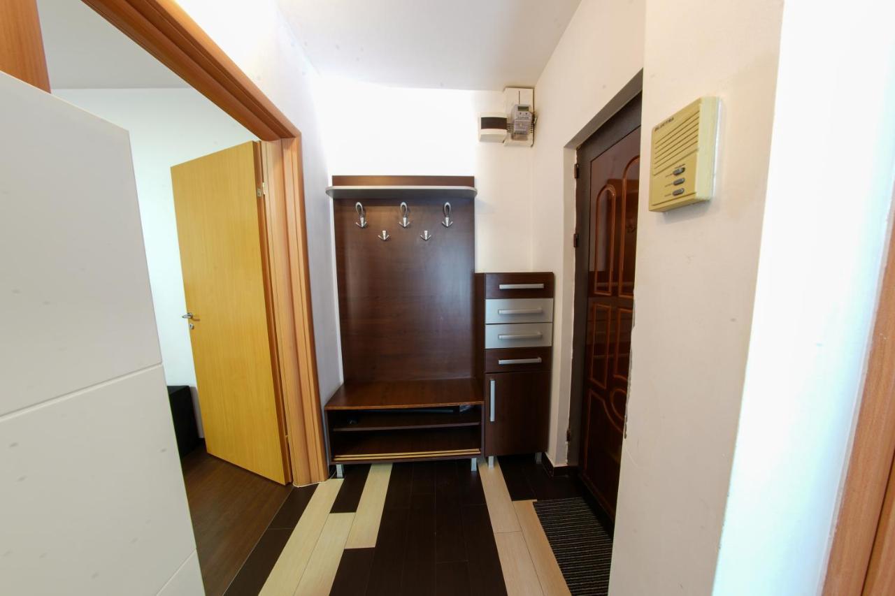 Sun Plaza Oasis With Self Check In And Fast Wifi Apartment บูคาเรสต์ ภายนอก รูปภาพ